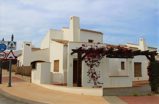 VENTA DE VILLA ALCOR EN EL VALLE GOLF RESORT