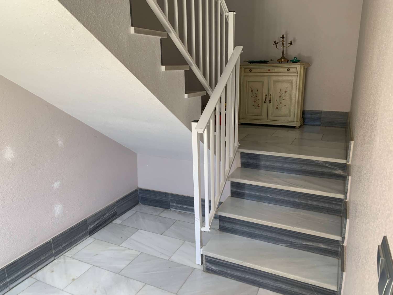 Amplia y soleada vivienda en Roldán, Torre Pacheco.