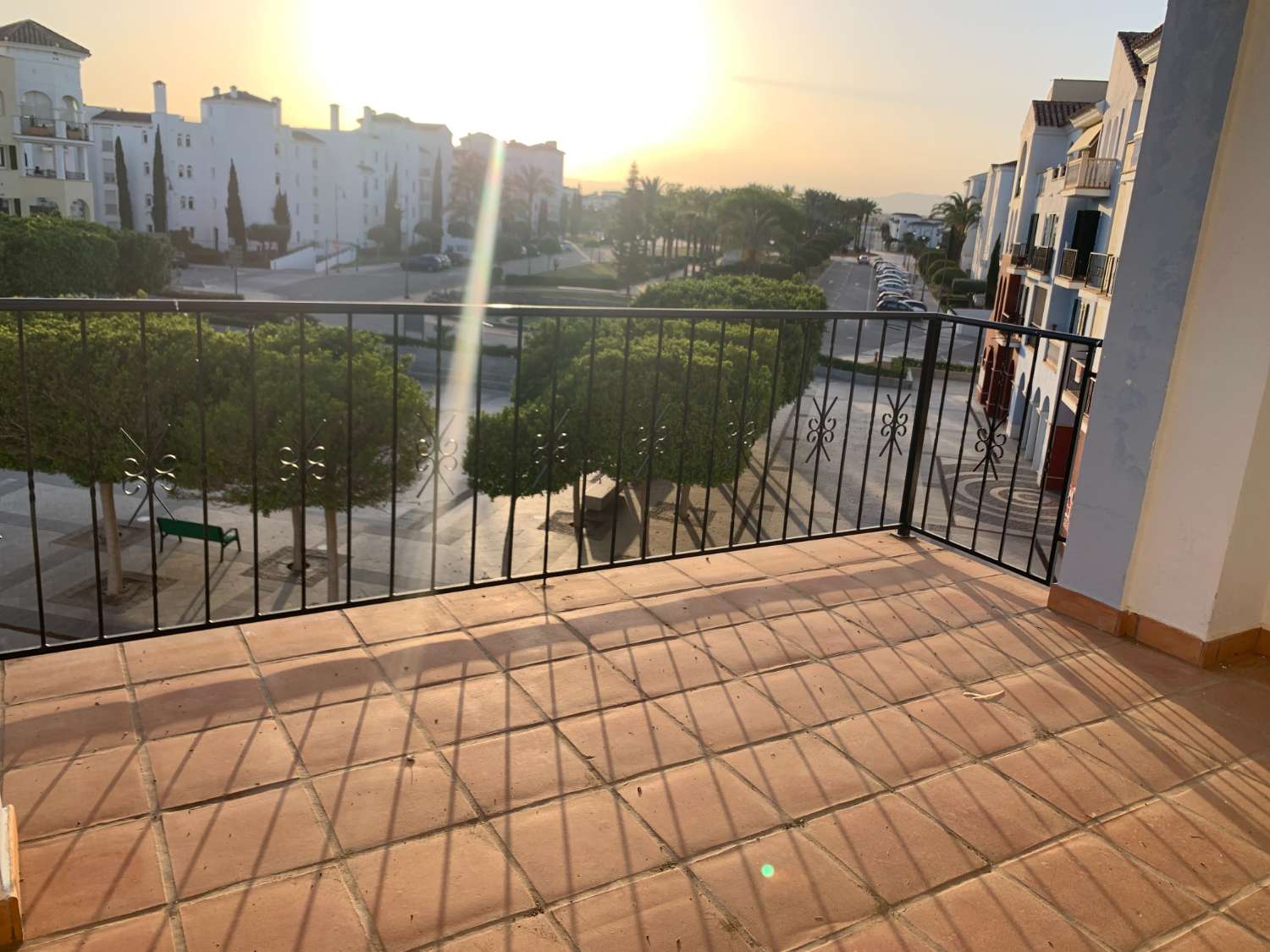 Fantastic apartment for sale in the center of the resort