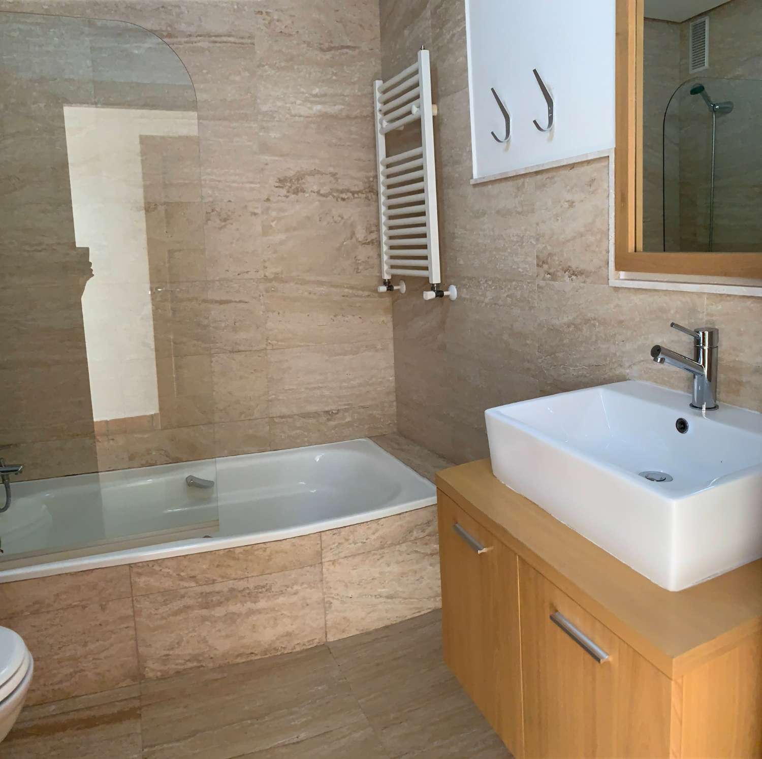 Fantastic apartment for sale in the center of the resort