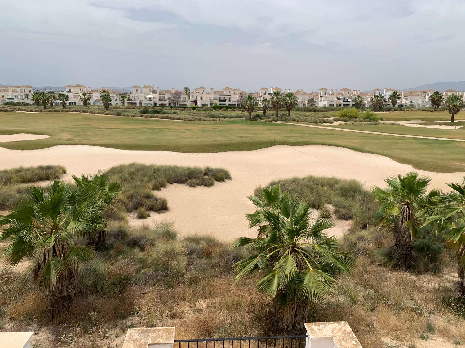 VENTA DE ADOSADO EN LA TORRE GOLF RESORT