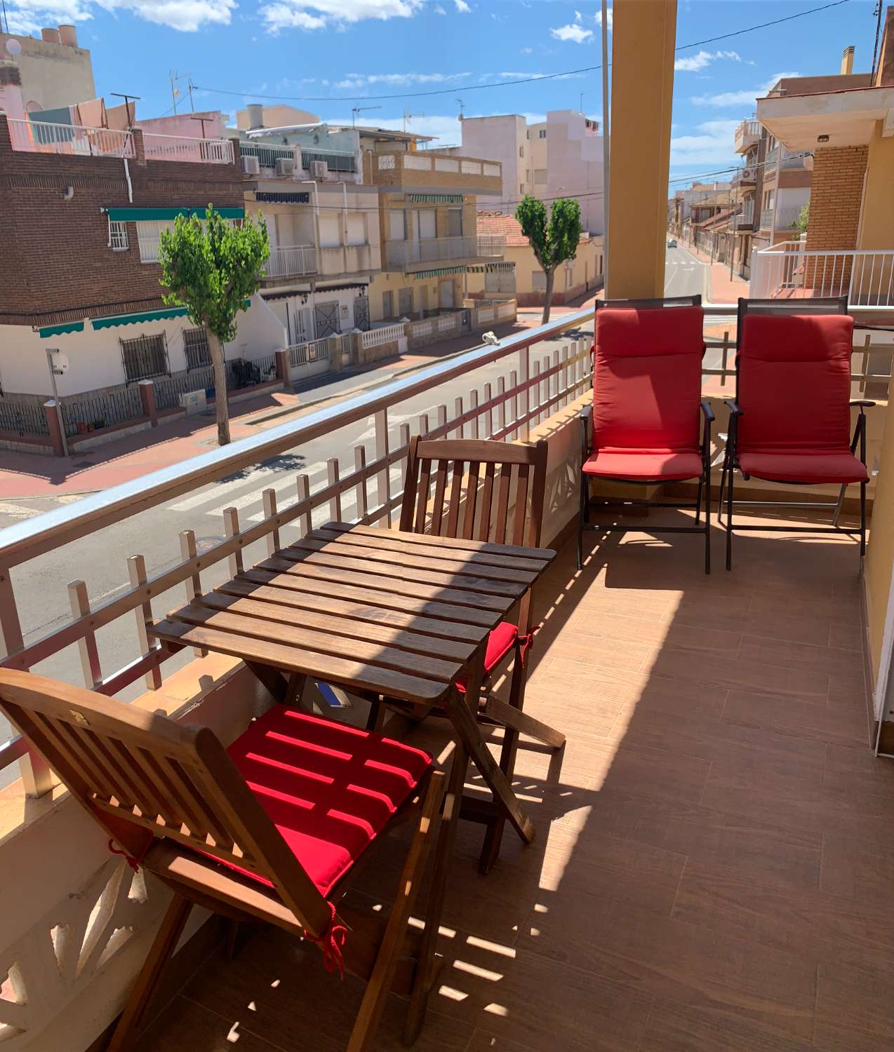 VENTA DE PISO PARA ENTRAR A VIVIR EN LOS NAREJOS