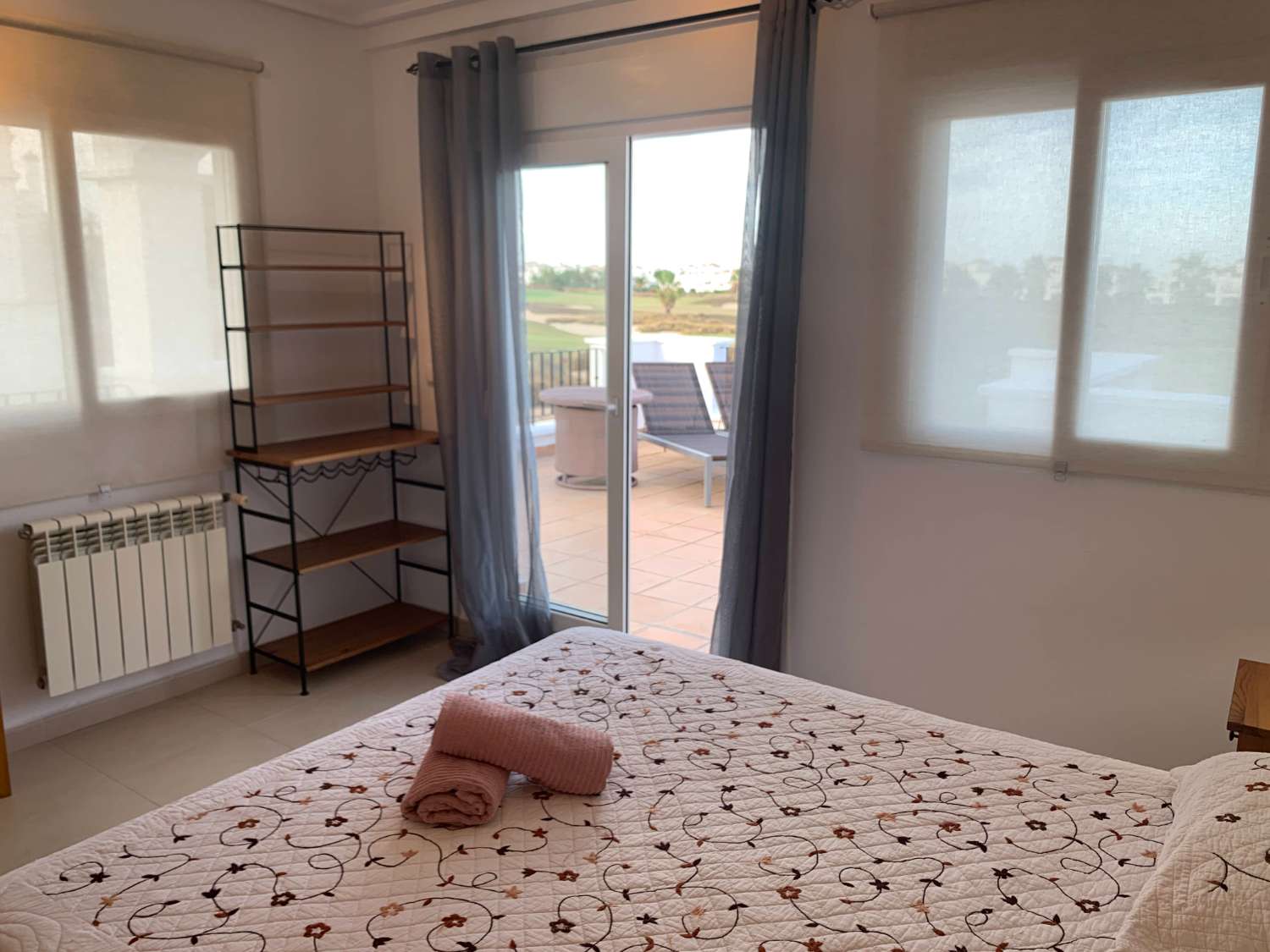 VENTA DE ADOSADO EN LA TORRE GOLF RESORT