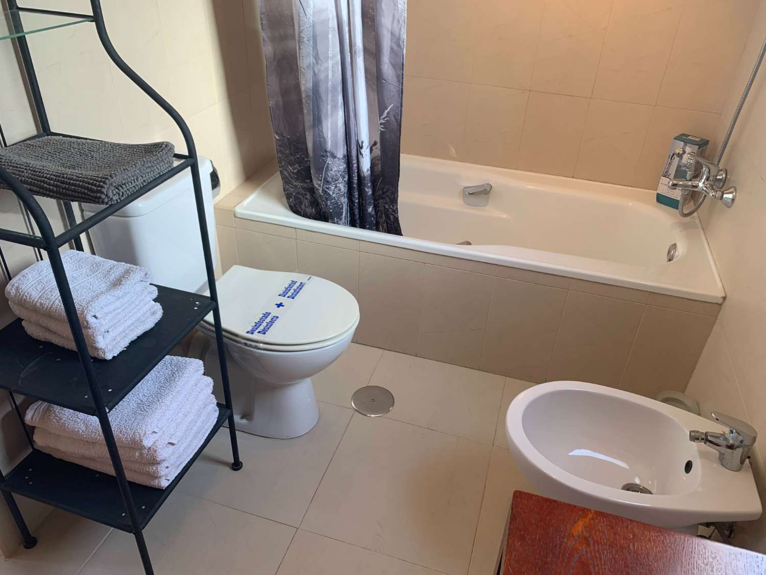 VENTA DE ADOSADO EN LA TORRE GOLF RESORT