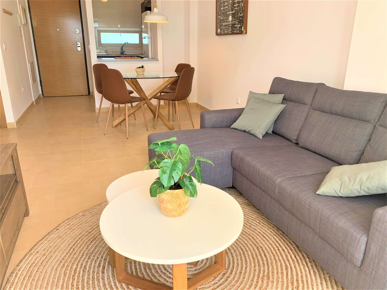 ALQUILER DE APARTAMENTO EN PLANTA BAJA A ESTRENAR