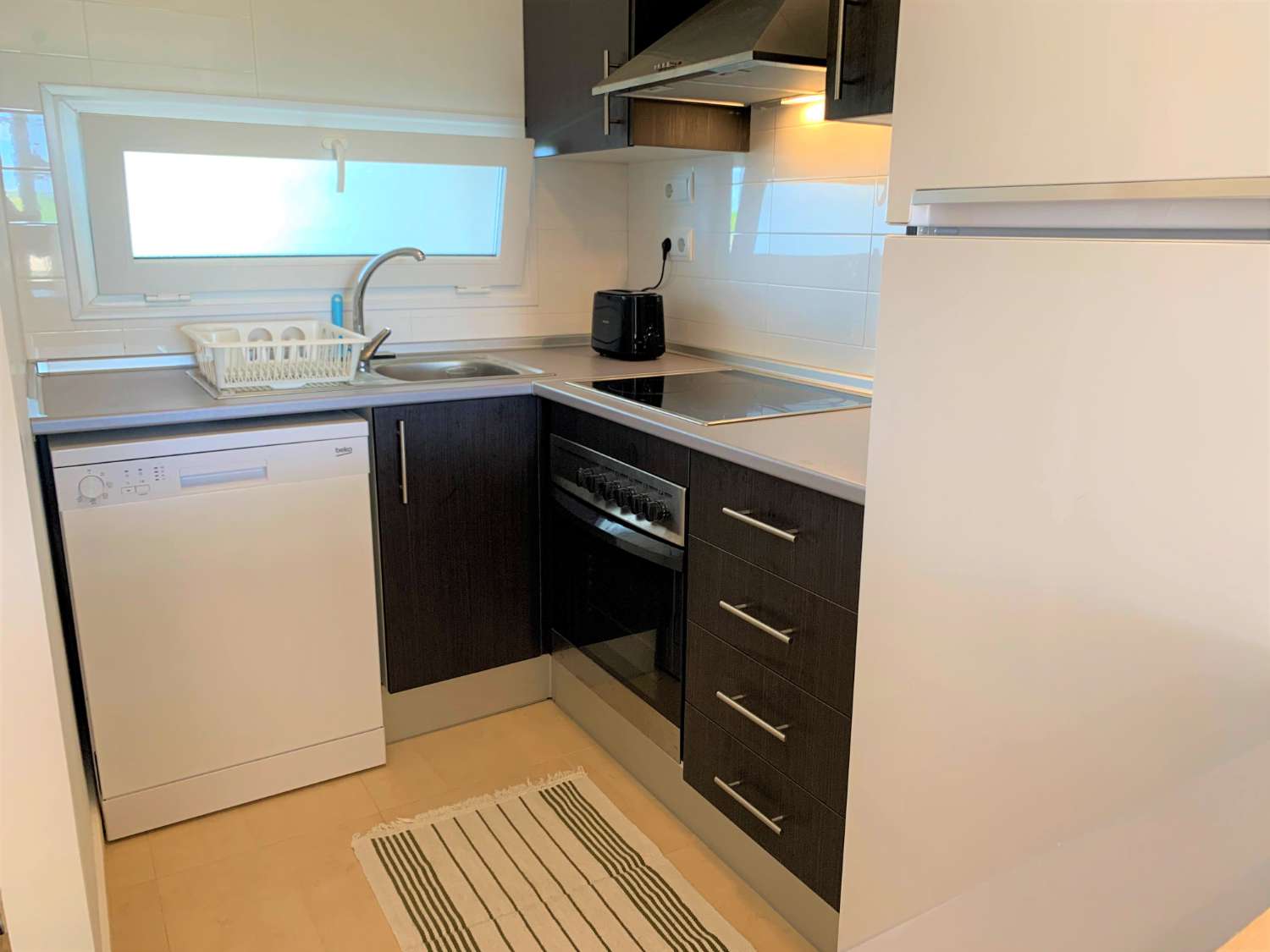 ALQUILER DE APARTAMENTO EN PLANTA BAJA A ESTRENAR