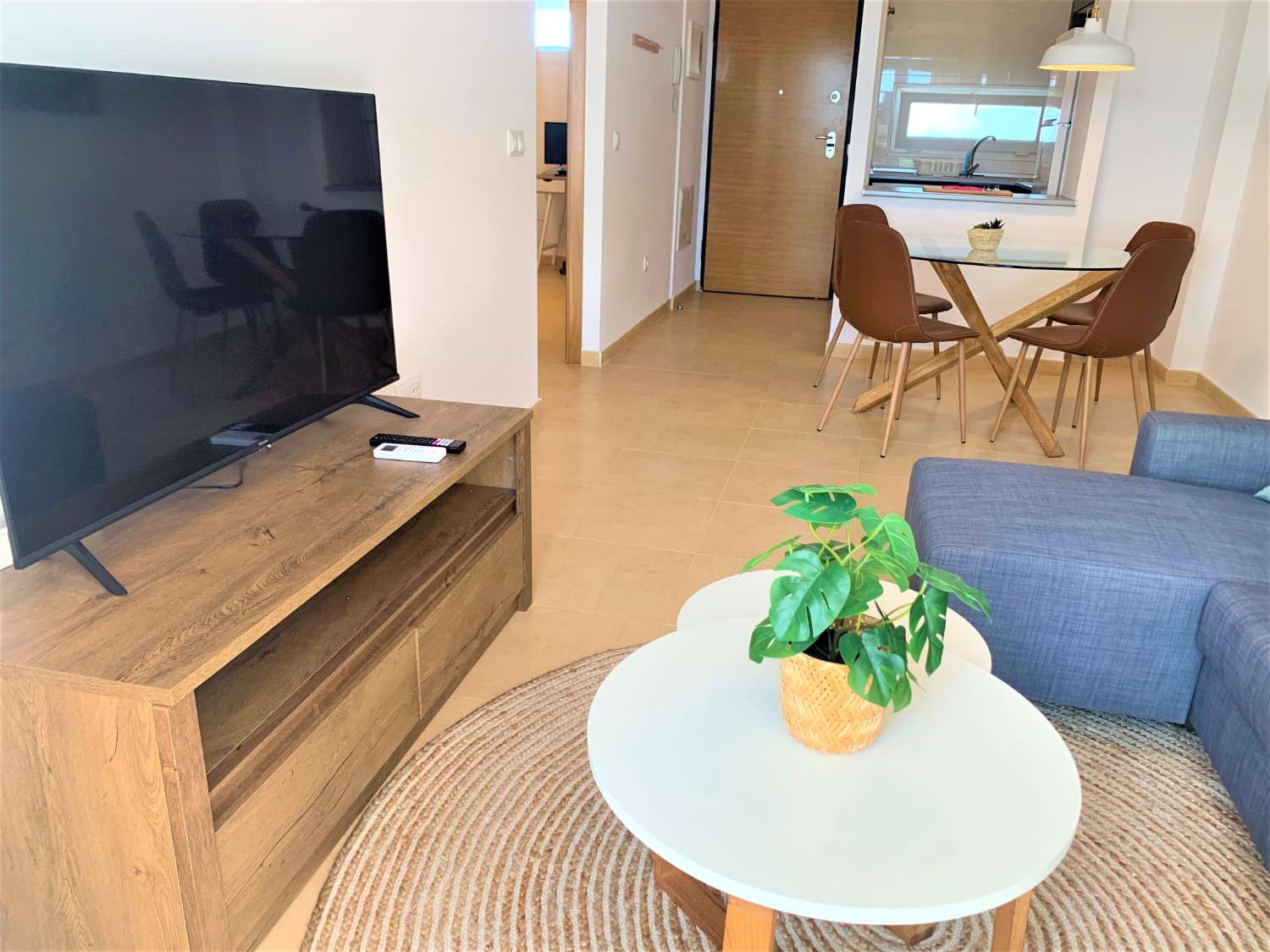 APPARTEMENT NEUF AU REZ-DE-CHAUSSÉE À LOUER