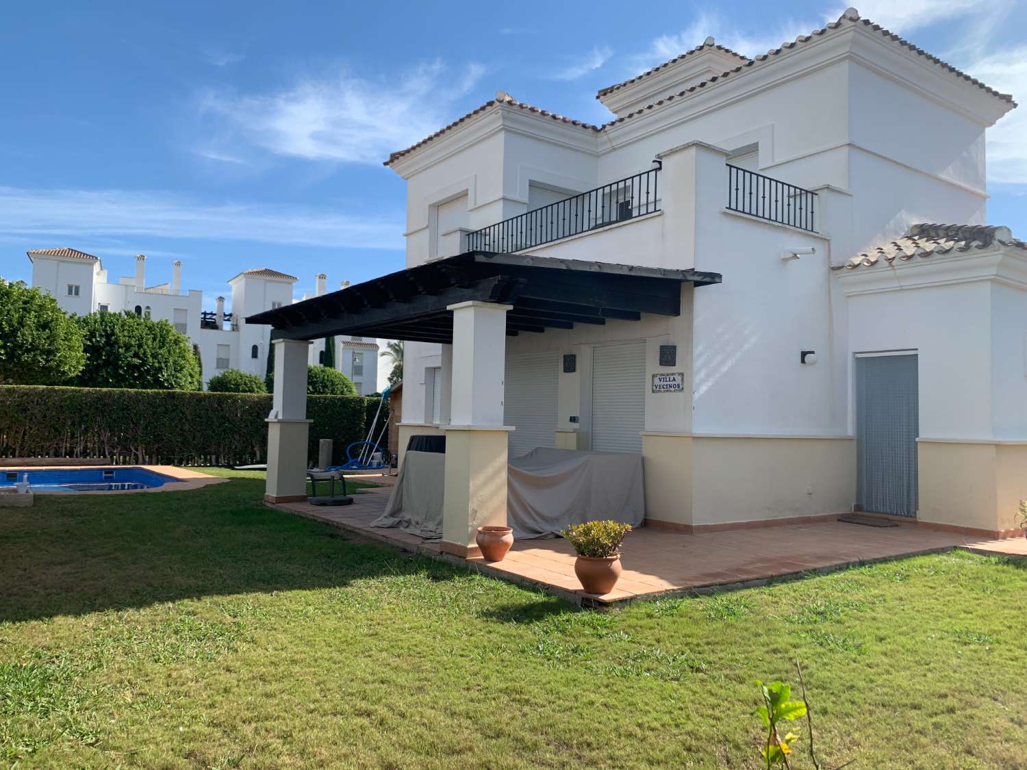 VENTA DE CHALET CON PISCINA PRIVADA LA TORRE GOLF RESORT