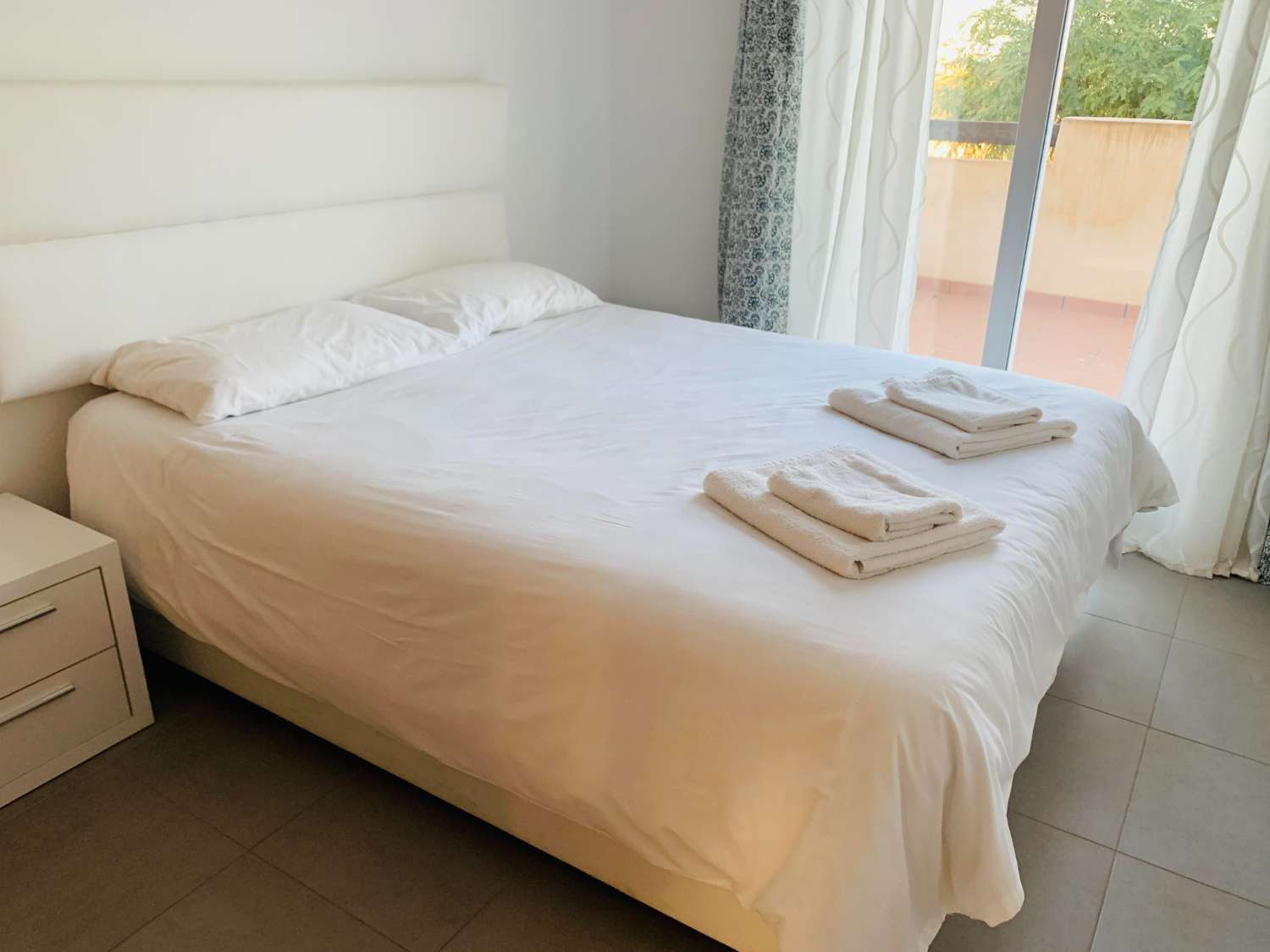 We offer you this idyllic apartment in Las Terrazas de La Torre Golf Resort