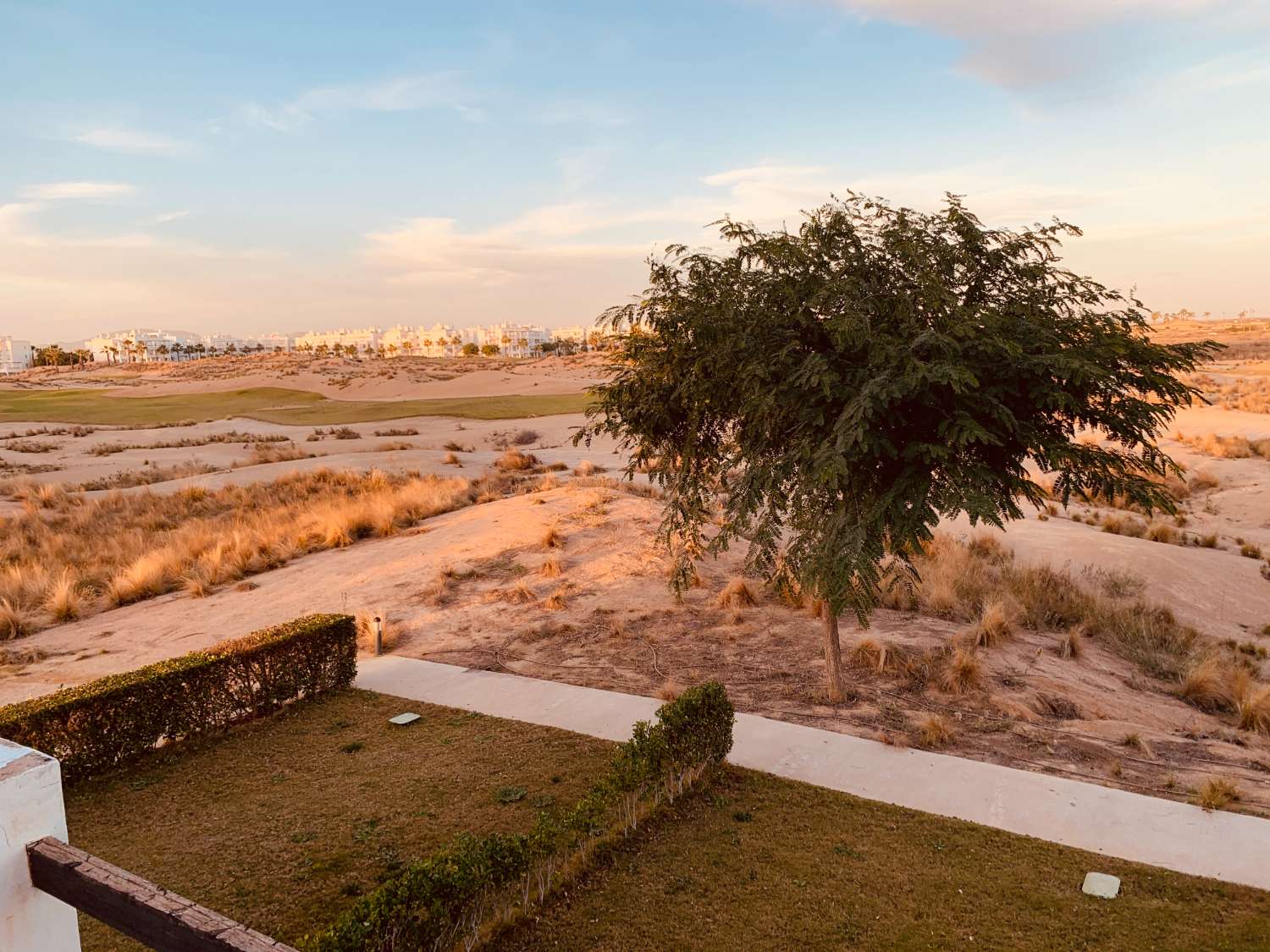Te ofrecemos este idílico apartamento en Las Terrazas de La Torre Golf Resort