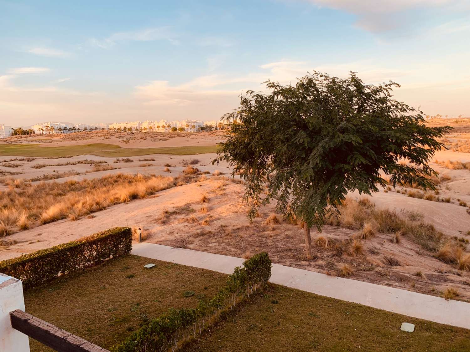 Wir bieten Ihnen diese idyllische Wohnung im Las Terrazas de La Torre Golf Resort an