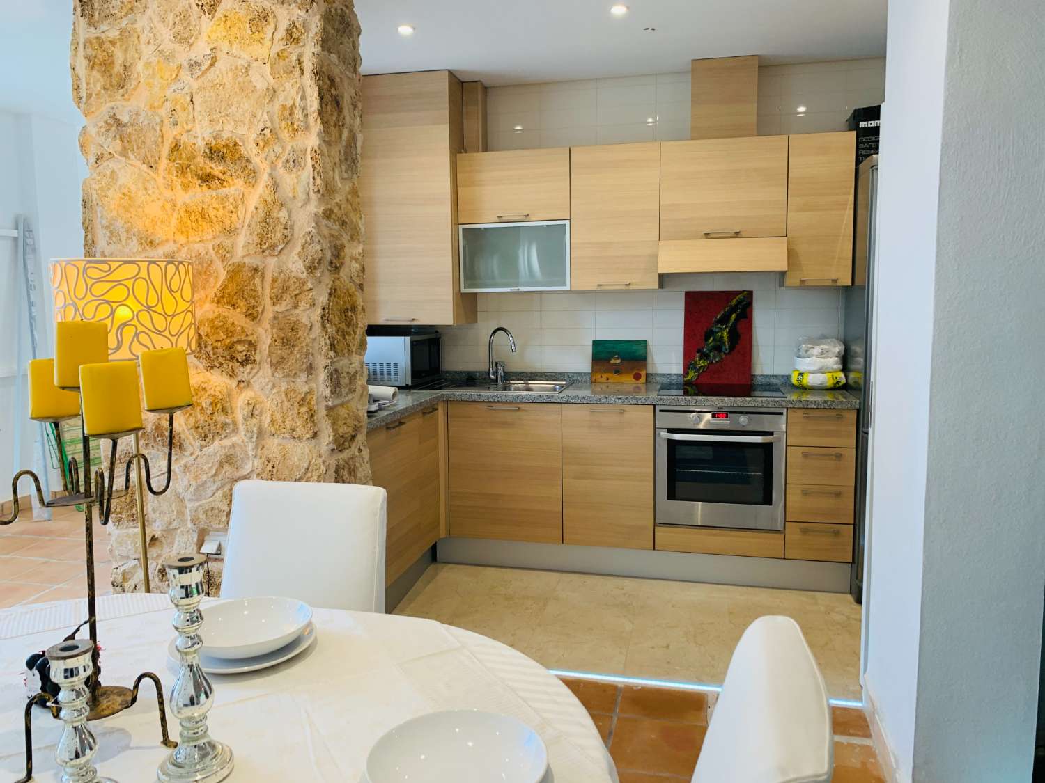 ERDGESCHOSSWOHNUNG MIT MEDITERRANEM DESIGN ZU VERKAUFEN IM VALLE GOLF RESORT (MURCIA)