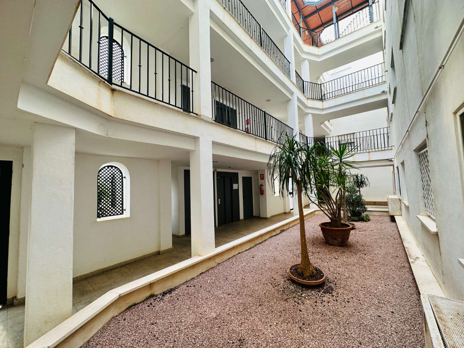 GROUND FLOOR APARTMENT WITH FABULOUS VIEWS IN LA TORRE GOLF RESORT