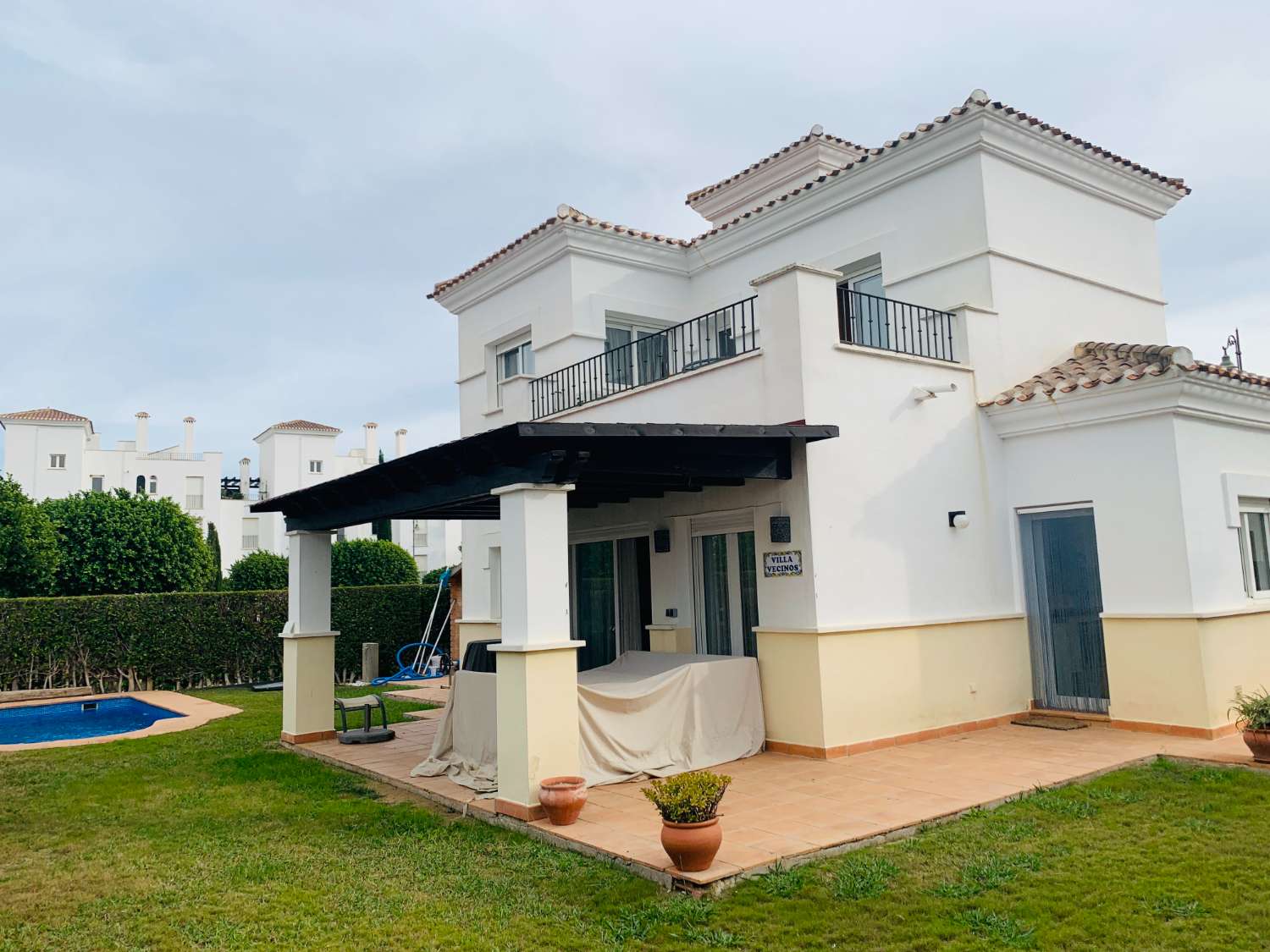 NU KUNT U DEZE PRACHTIGE VILLA MET PRIVÉZWEMBAD IN LA TORRE GOLF RESORT KOPEN