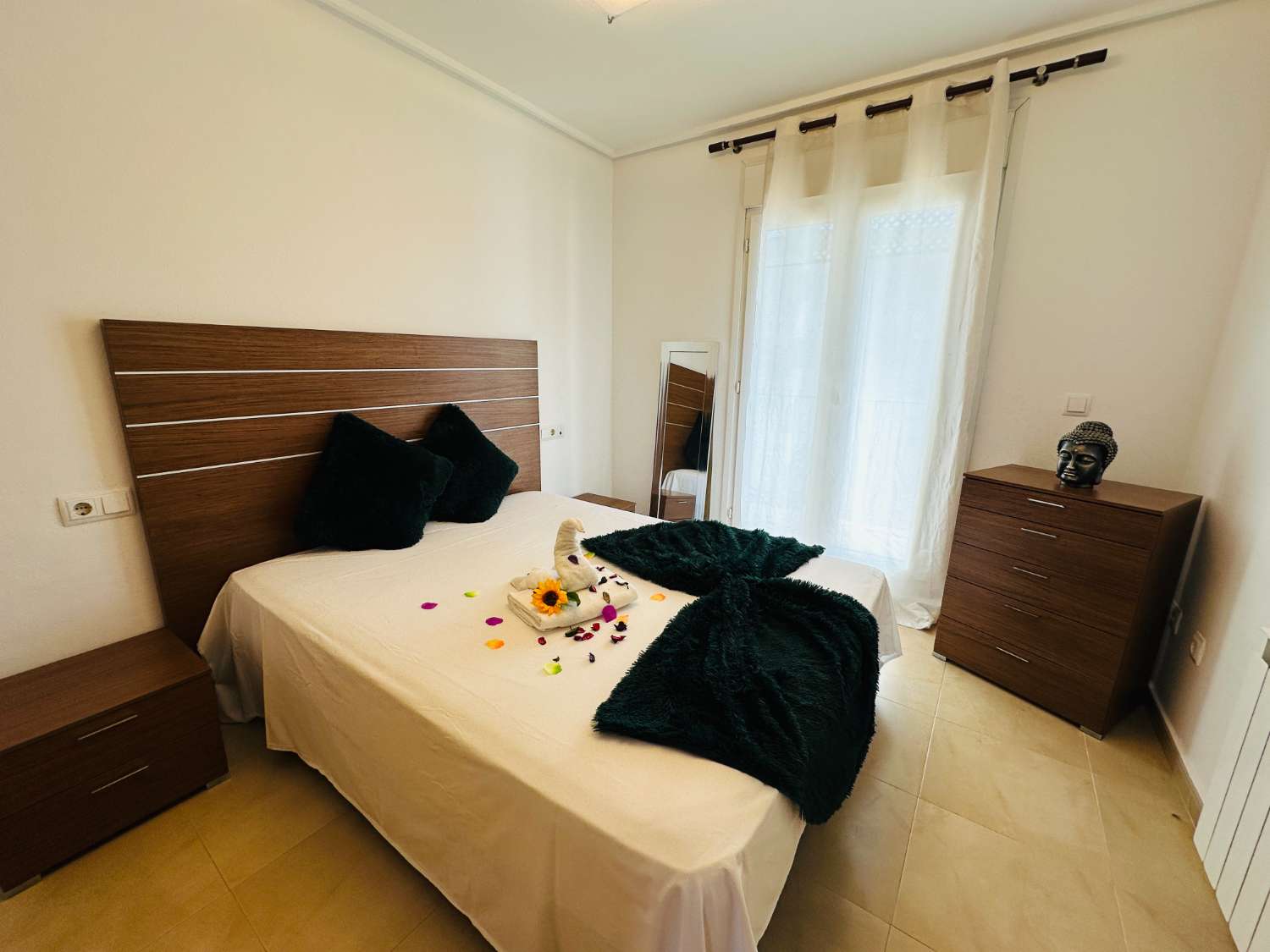 SE VENDE EXCLUSIVO APARTAMENTO EN LA TORRE GOLF RESORT (TORRE-PACHECO)