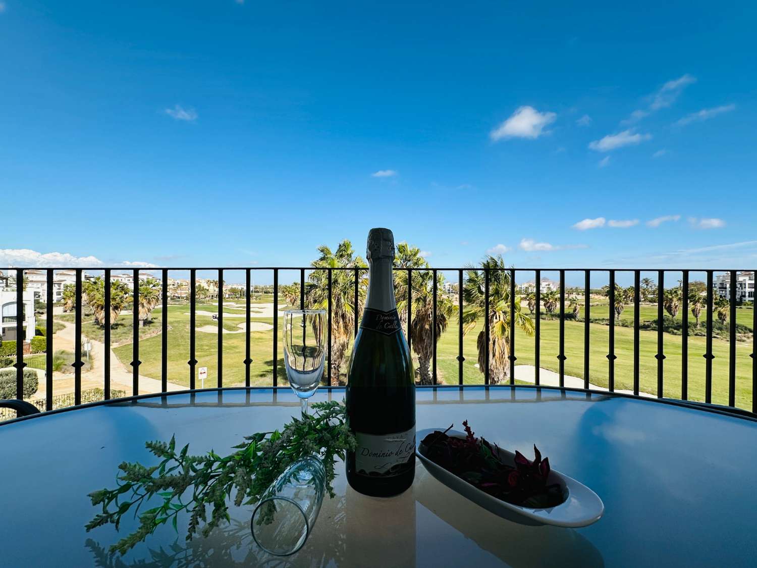 SE VENDE EXCLUSIVO APARTAMENTO EN LA TORRE GOLF RESORT (TORRE-PACHECO)