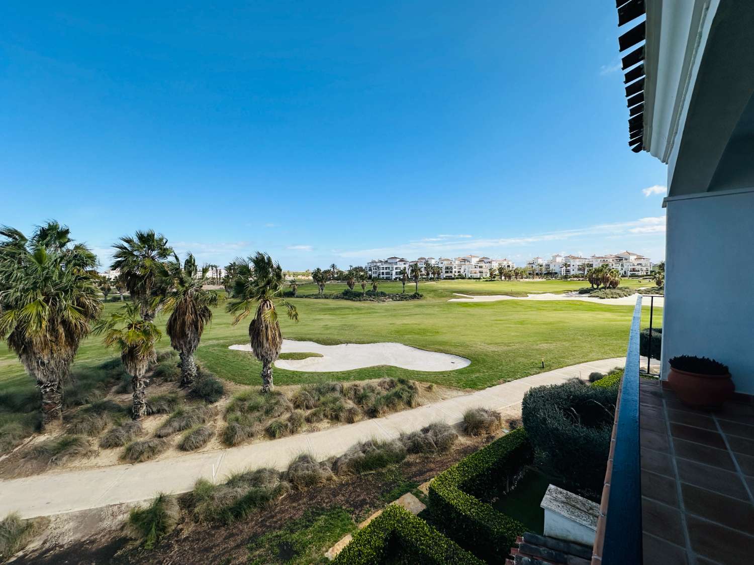 SE VENDE EXCLUSIVO APARTAMENTO EN LA TORRE GOLF RESORT (TORRE-PACHECO)